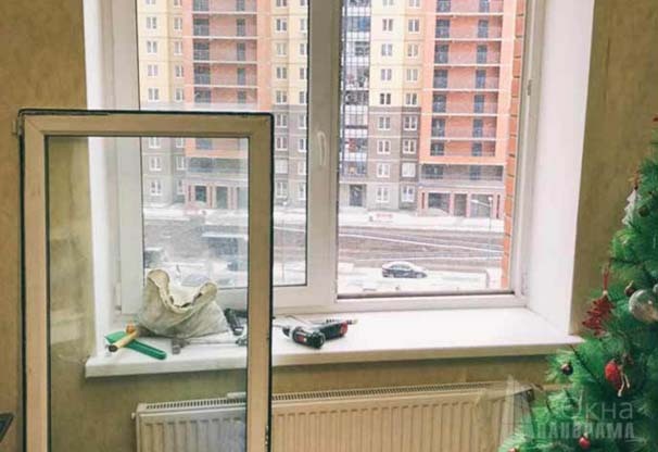 Замена уплотнителя на створке окна, регулировка окна